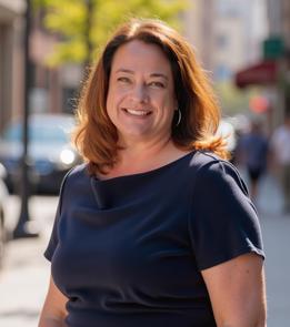 Molly Thiel headshot