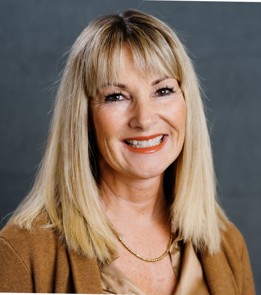 Barb Galante headshot