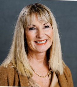 Barb Galante headshot